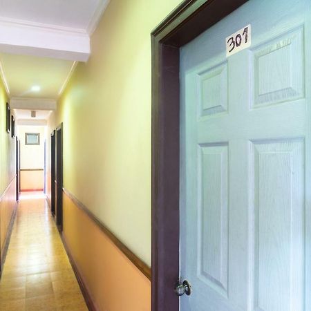 Oyo 174 Westview Pension Cebu Екстер'єр фото